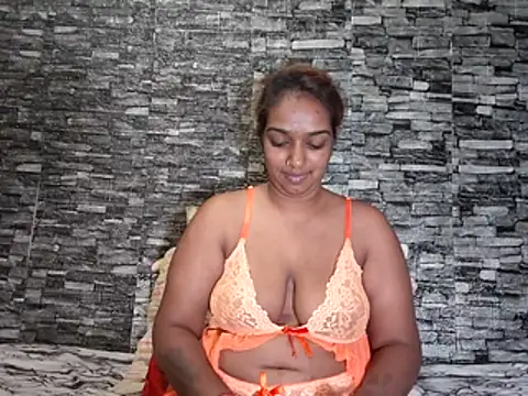 Xindias fantasyX online show from February 27, 2026, 6:19 pm