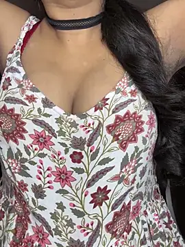 SCHOOL Girl 0 online show from September 21, 2025, 4:52 pm