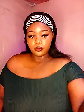 Snapshot of Aaaliyah445 chatting on December 20, 2024, 5:08 pm Aaaliyah445 online show from December 20, 2024, 5:08 pm