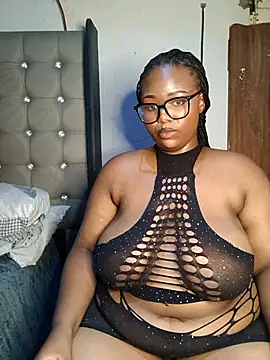 Aaaliyah445 online show from February 10, 2026, 6:23 pm