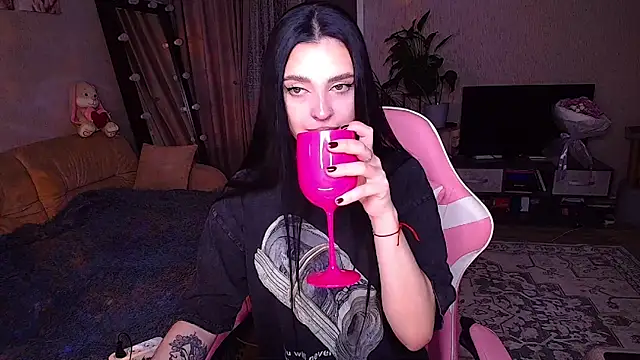   Malika   online show from February 21, 2026, 3:35 pm