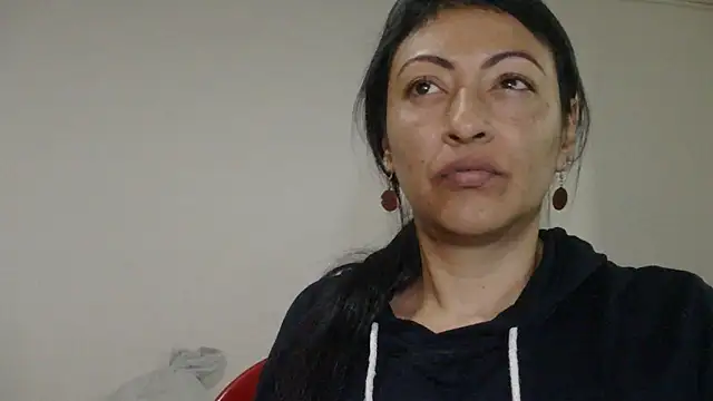 ErikaRika online show from February 13, 2025, 3:50 am