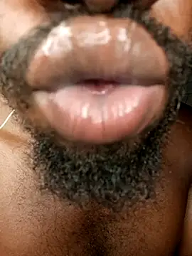 Texanguy01 online show from October 27, 2025, 1:26 pm