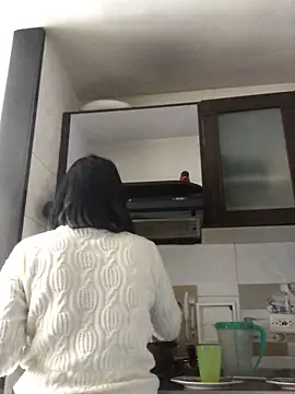 sharoon cheerry online show from November 27, 2025, 1:57 pm