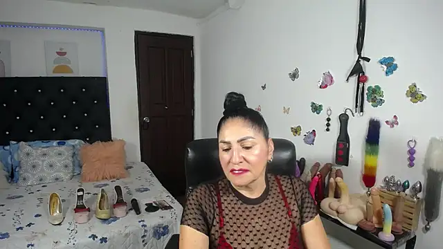 mature bigboobs10 online show from May 12, 2026, 3:58 am