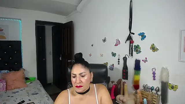 mature bigboobs10 online show from May 14, 2026, 4:19 am