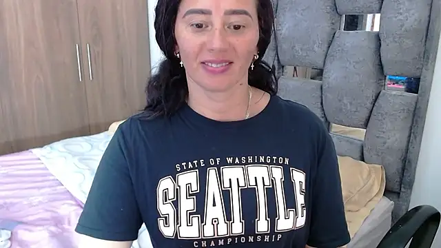 sara hott 1 online show from January 9, 2025, 8:11 pm