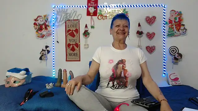 Snapshot of loquitaqueen011 chatting on December 26, 2024, 7:49 pm loquitaqueen011 online show from December 26, 2024, 7:49 pm