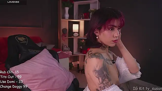 Snapshot of kitty_pruu chatting on March 18, 2026, 11:41 pm kitty pruu online show from March 18, 2026, 11:41 pm