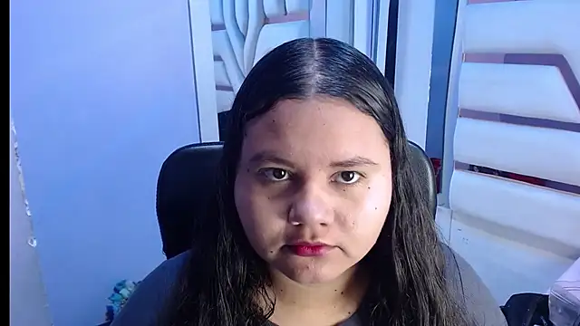 Snapshot of ValenTitis chatting on December 3, 2025, 8:29 pm ValenTitis online show from December 3, 2025, 8:29 pm