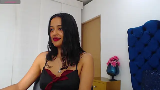 Snapshot of Lili666_ chatting on May 9, 2026, 3:23 am Lili666 online show from May 9, 2026, 3:23 am