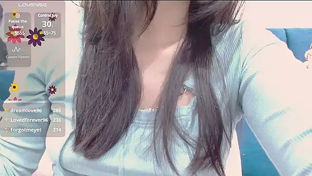 YURIALA online show from December 28, 2024, 6:39 am