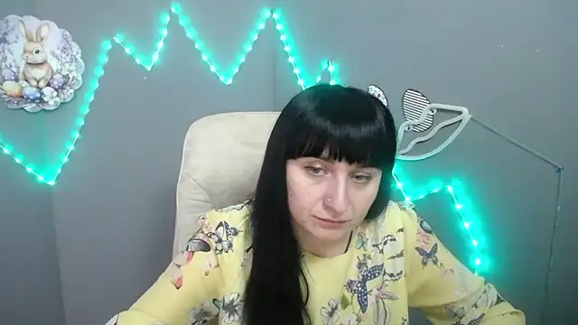 Snapshot of NinaFlawlees chatting on April 8, 2026, 12:16 pm NinaFlawlees online show from April 8, 2026, 12:16 pm