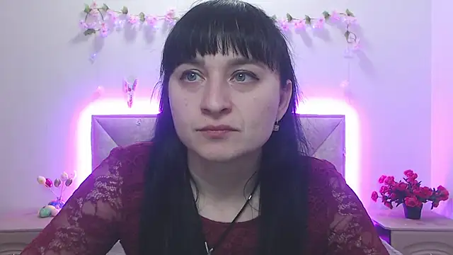 Snapshot of NinaFlawlees chatting on April 16, 2026, 12:06 pm NinaFlawlees online show from April 16, 2026, 12:06 pm
