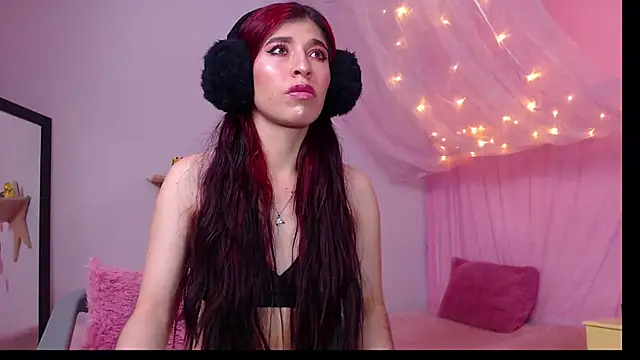 Snapshot of adriscute chatting on May 16, 2026, 3:25 am adriscute online show from May 16, 2026, 3:25 am