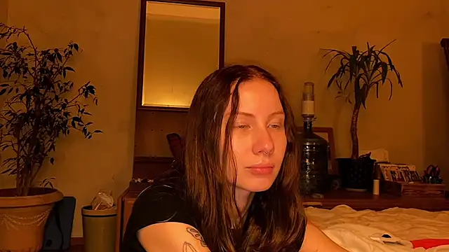 Snapshot of elfess chatting on October 7, 2025, 7:33 pm elfess online show from October 7, 2025, 7:33 pm