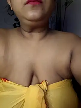 Snapshot of sassy_horny chatting on September 21, 2025, 1:07 am sassy horny online show from September 21, 2025, 1:07 am