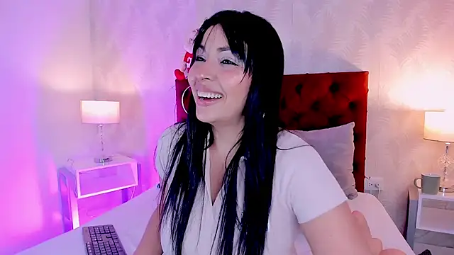 KarlyPrint online show from December 13, 2024, 7:32 pm