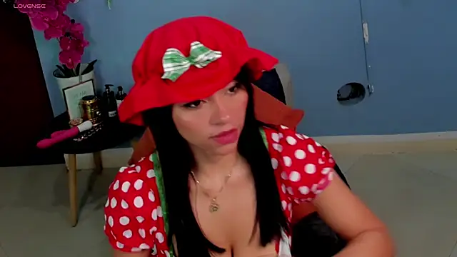 Julia-roberths online show from March 20, 2025, 1:15 pm