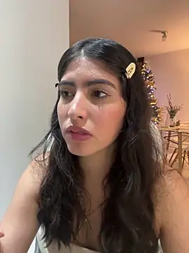 Gaby zahir  online show from December 3, 2024, 3:30 am