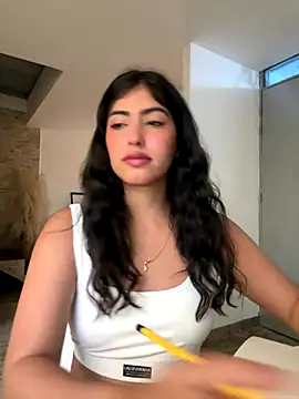 Gaby zahir  online show from September 9, 2025, 10:15 am