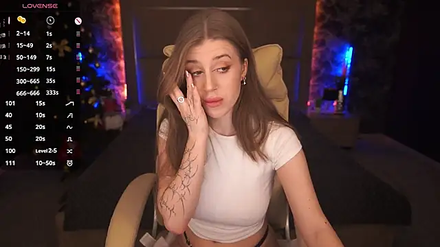 PenellopaRaw online show from December 22, 2024, 8:58 pm