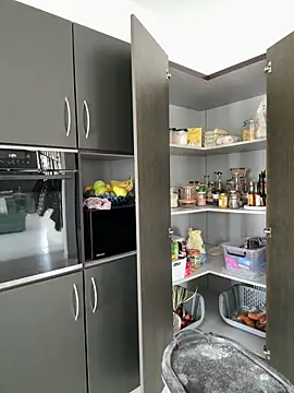 Snapshot of MileySummer chatting on March 18, 2026, 9:23 am MileySummer online show from March 18, 2026, 9:23 am