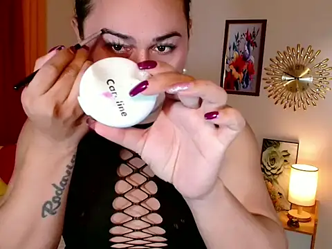 jellay fuckerxx online show from December 1, 2025, 11:43 pm