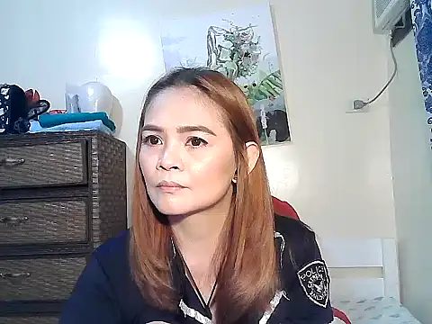 Kisses-13 online show from February 9, 2026, 1:15 pm