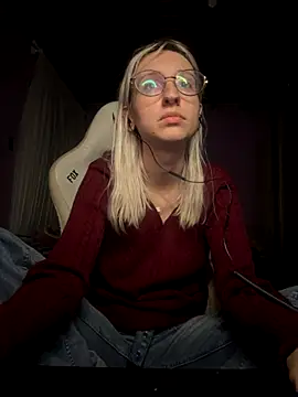 bunnydark00 online show from October 2, 2025, 12:28 am