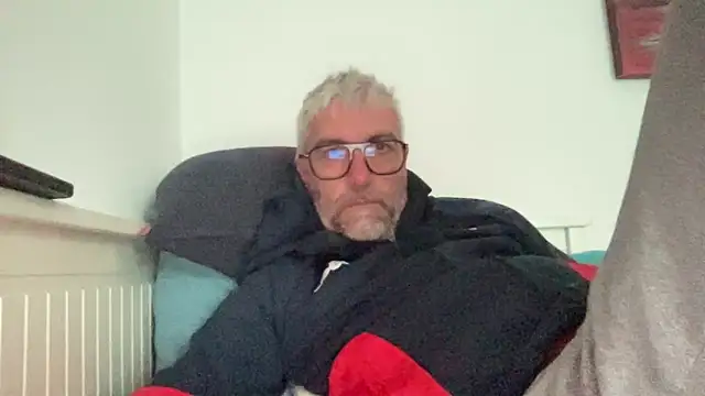 Snapshot of PriapoAfrodite2 chatting on November 1, 2025, 1:57 pm PriapoAfrodite2 online show from November 1, 2025, 1:57 pm