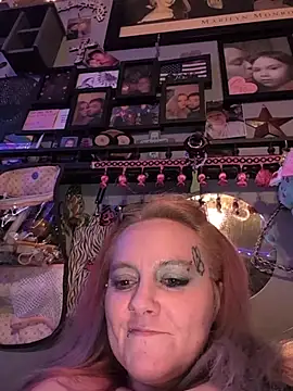 Justin81214 online show from March 15, 2026, 5:46 am