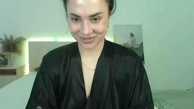 Snapshot of RoxannePure chatting on March 26, 2026, 6:30 am RoxannePure online show from March 26, 2026, 6:30 am