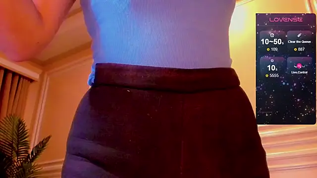 Snapshot of YOURCRISTINAS chatting on September 27, 2025, 6:07 am YOURCRISTINAS online show from September 27, 2025, 6:07 am