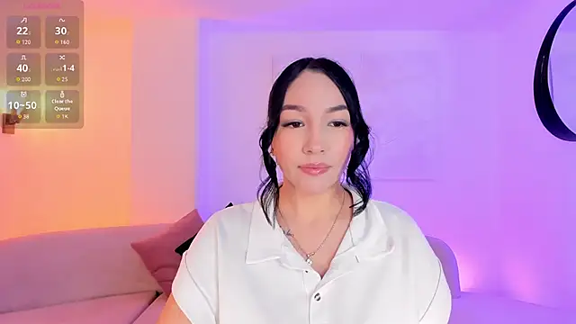 Snapshot of RossieRhoades chatting on October 10, 2025, 8:30 pm RossieRhoades online show from October 10, 2025, 8:30 pm