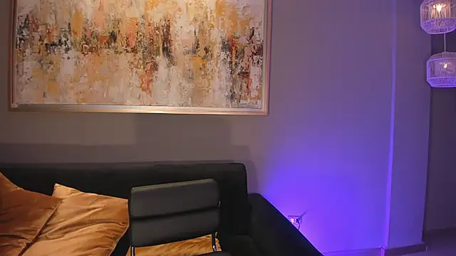EveBensonX online show from June 15, 2026, 8:44 pm