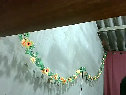 Snapshot of 2ocmaxi chatting on October 9, 2025, 7:34 pm 2ocmaxi online show from October 9, 2025, 7:34 pm