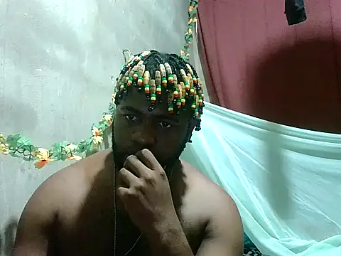 2ocmaxi online show from May 1, 2026, 2:43 pm