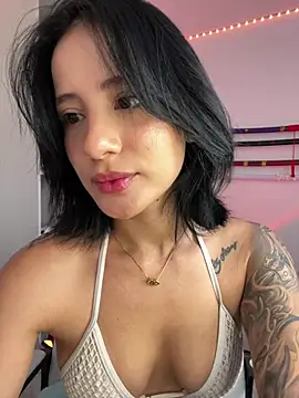 Snapshot of Ale_Lewis chatting on March 2, 2025, 2:21 pm Ale Lewis online show from March 2, 2025, 2:21 pm