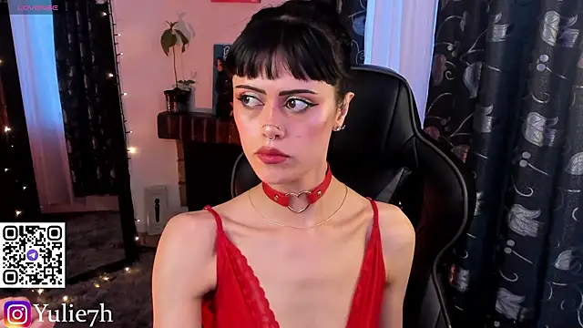 Jessy Moon  online show from August 9, 2026, 11:09 pm