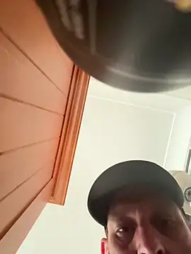 Rabbit2770 online show from November 13, 2025, 4:22 am