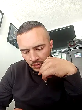 Stiven088 online show from February 4, 2026, 5:19 pm