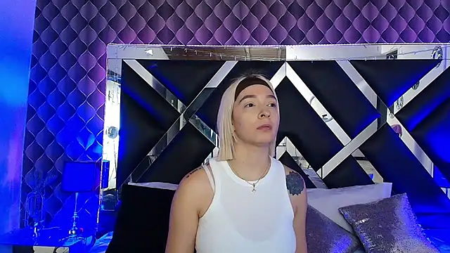 Snapshot of victoriaa_lee_ chatting on March 26, 2026, 7:08 pm victoriaa lee online show from March 26, 2026, 7:08 pm