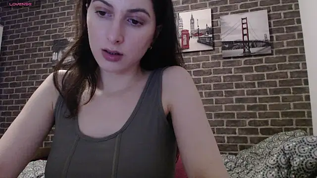  Hot Lady  online show from December 25, 2024, 5:26 pm