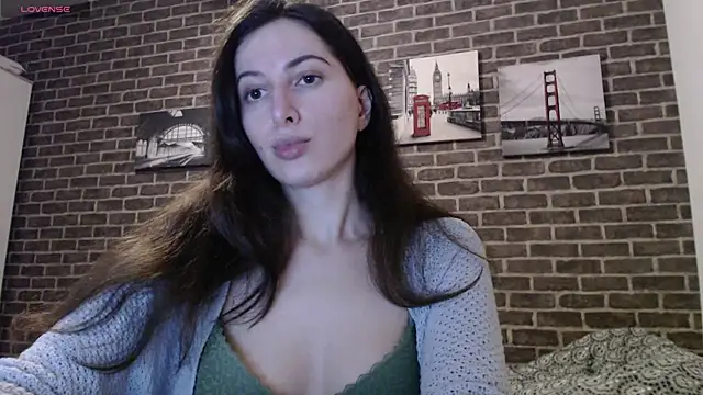  Hot Lady  online show from January 2, 2025, 7:07 pm