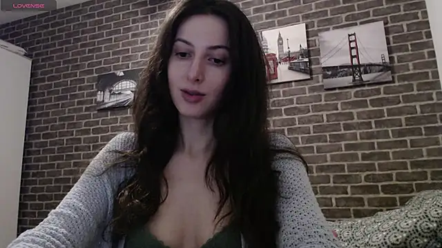  Hot Lady  online show from January 5, 2025, 8:52 pm