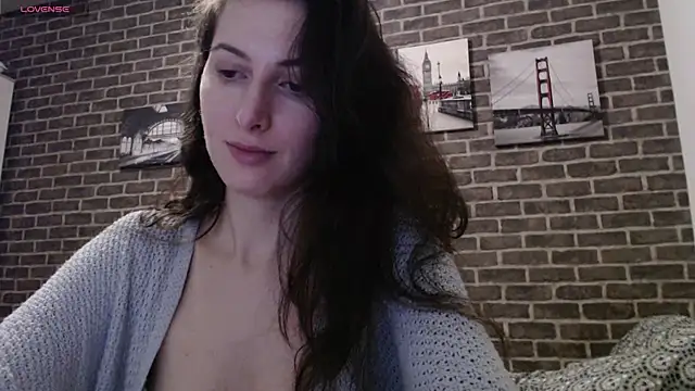  Hot Lady  online show from January 5, 2025, 11:55 pm