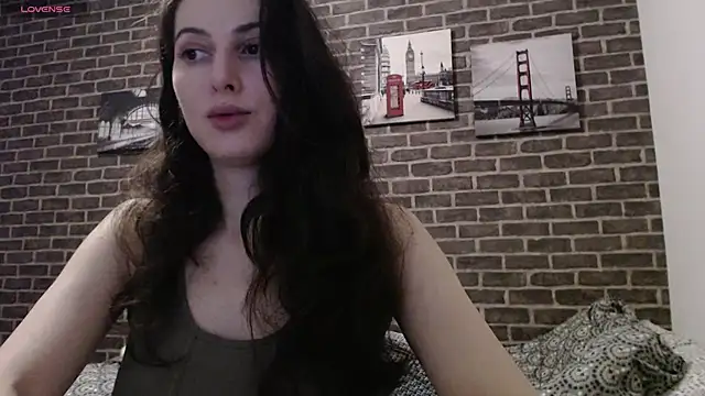  Hot Lady  online show from January 10, 2025, 11:50 pm