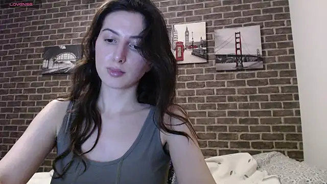  Hot Lady  online show from January 27, 2025, 11:33 pm
