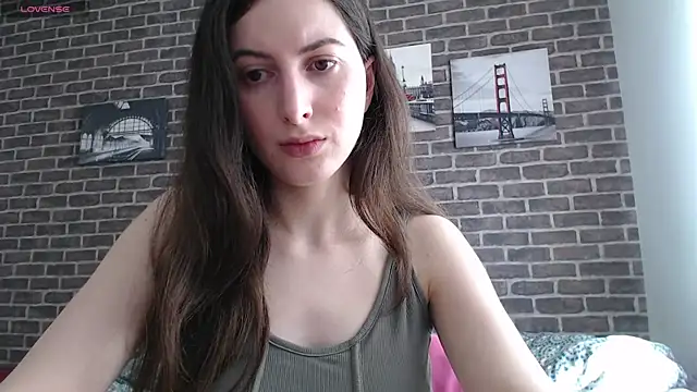  Hot Lady  online show from February 6, 2025, 2:37 pm